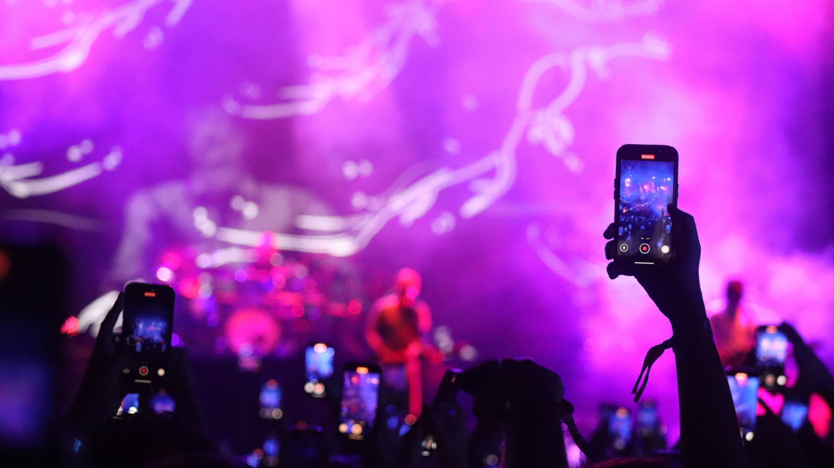 Capturing a live moment on a phone